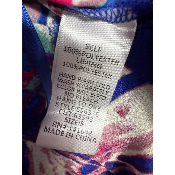 NEW- She + Sky Royal Blue Tropical Floral Halter Romper - Size Small - Picture 10 of 10